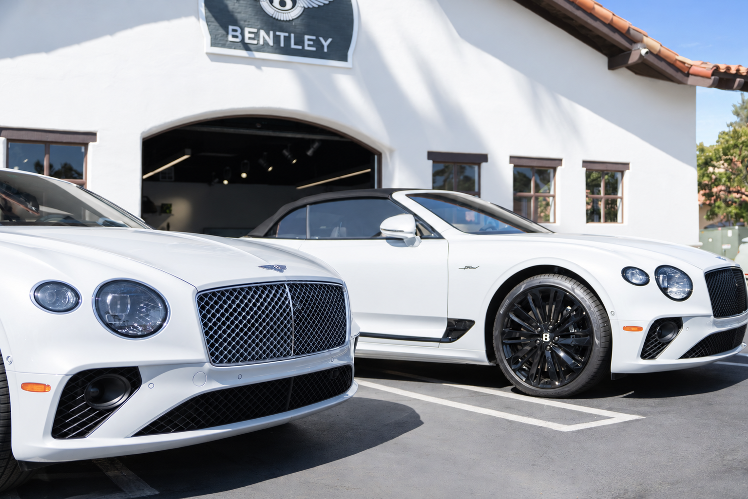 Bentley Dealership Showcase Bentley Dealership Showcase